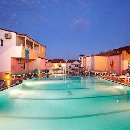 Marietta Hotel - Apartments Hotel